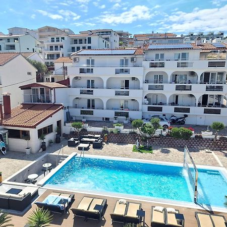 Apartments Silva With A View Of Sea Трогир Экстерьер фото