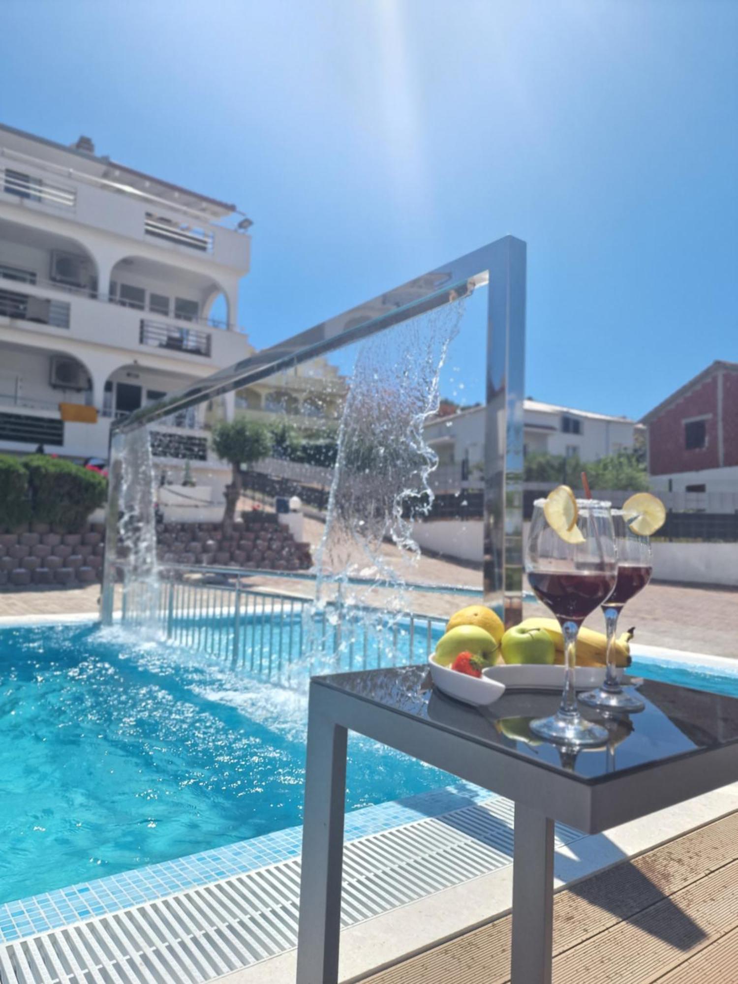 Apartments Silva With A View Of Sea Трогир Экстерьер фото