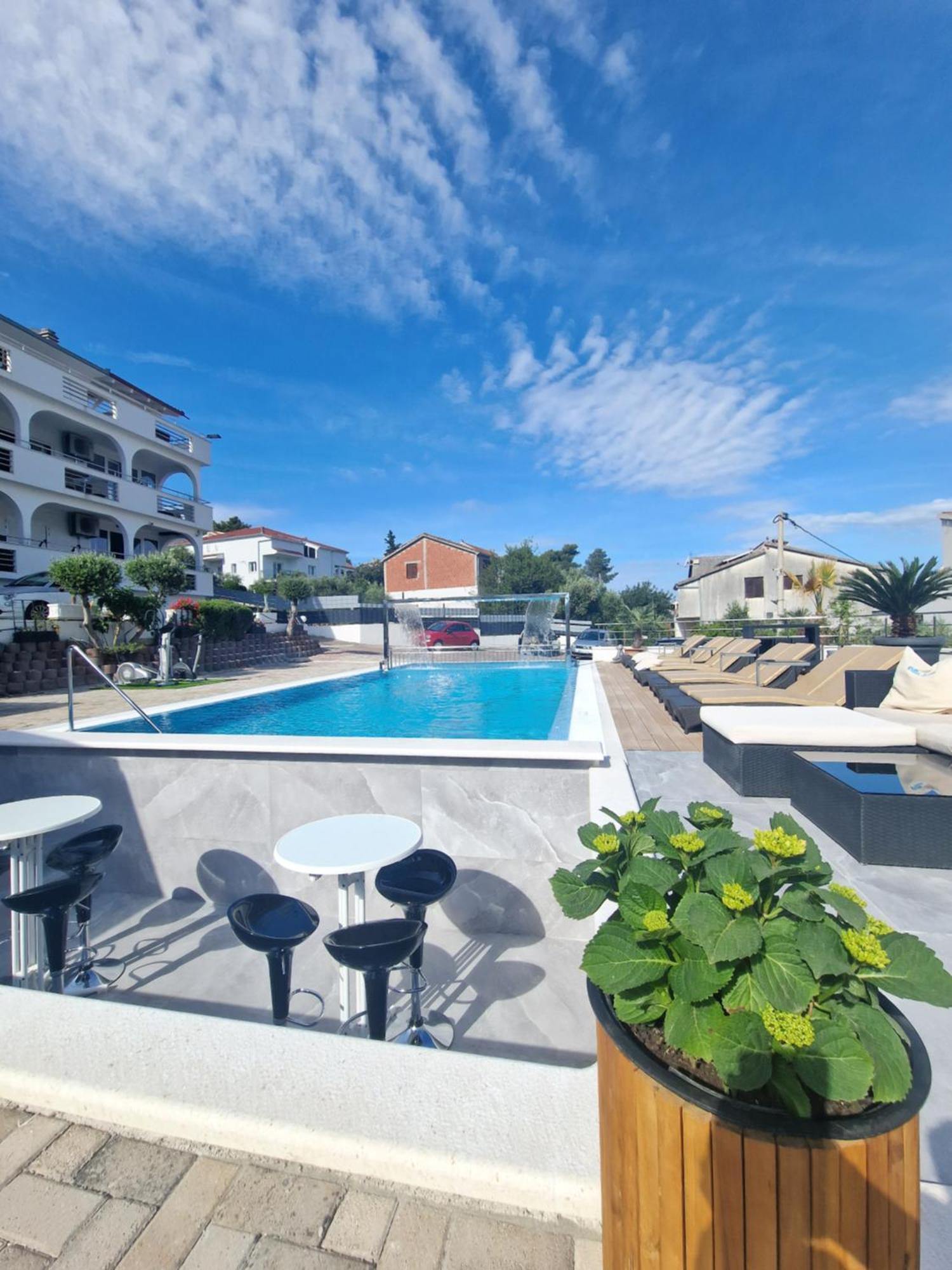 Apartments Silva With A View Of Sea Трогир Экстерьер фото