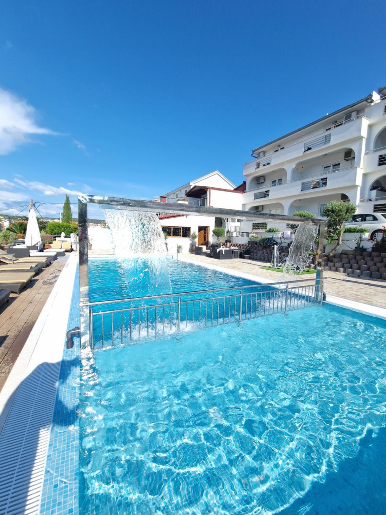 Apartments Silva With A View Of Sea Трогир Экстерьер фото